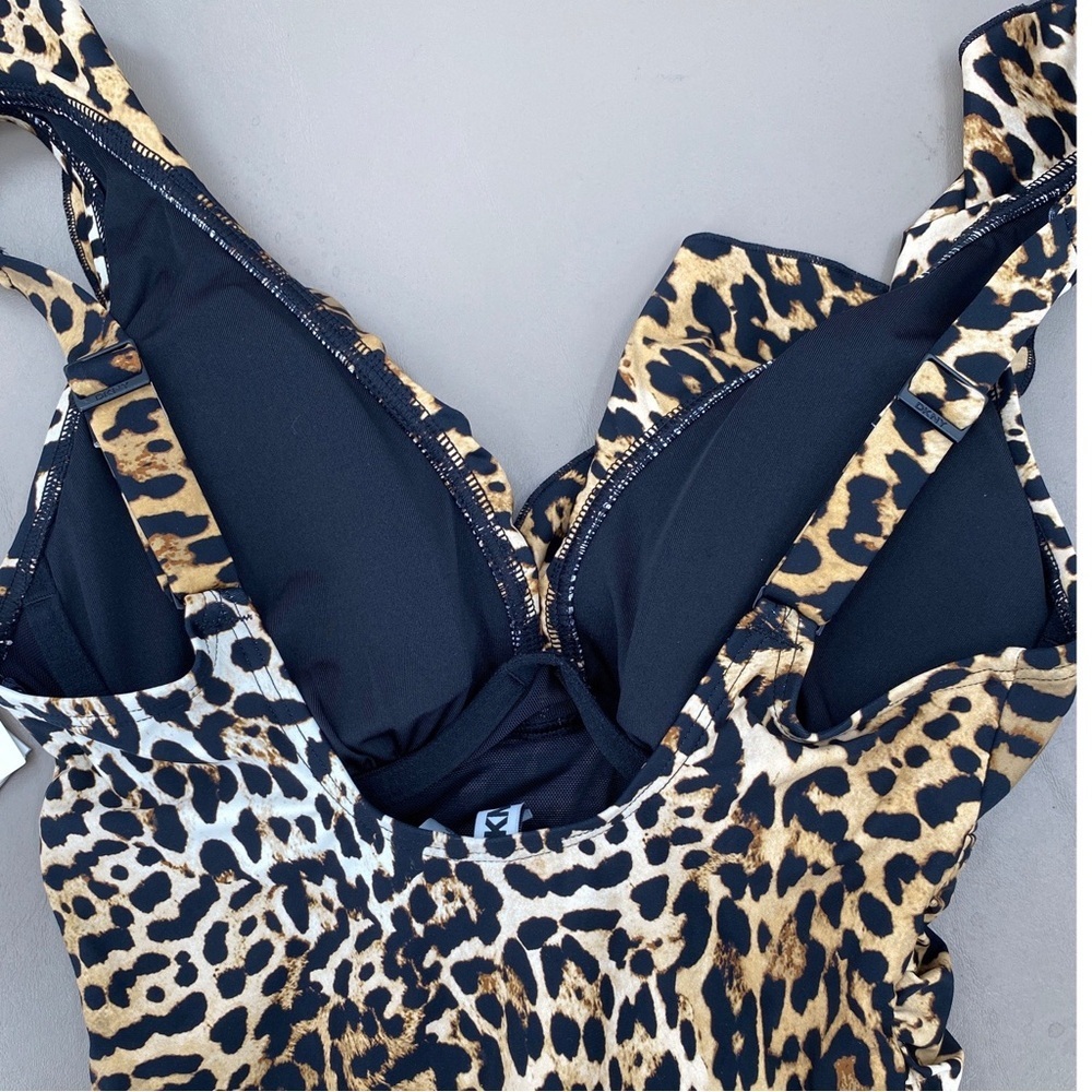 DKNY Animal Print Ruffle Neck One-Piece Swimsuit Brown and Black Size Small NWT - Picture 4 of 8